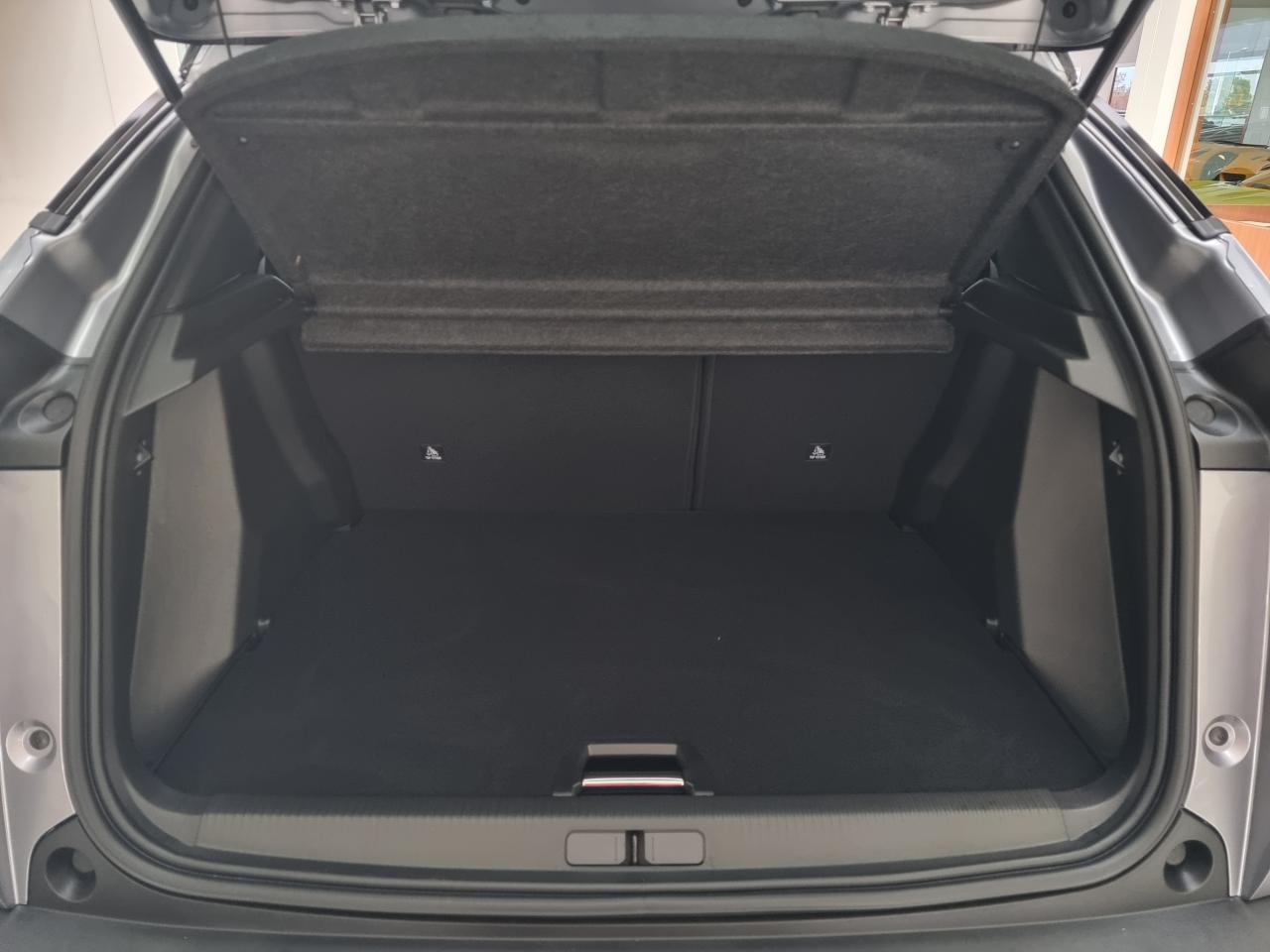 0679-0003239_p68 - PEUGEOT - 2008 - 2025 - photo 13