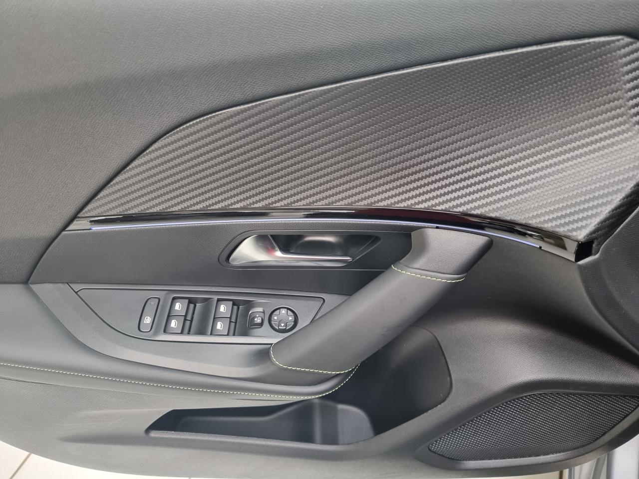 0679-0003240_p68 - PEUGEOT - 2008 - 2025 - photo 16