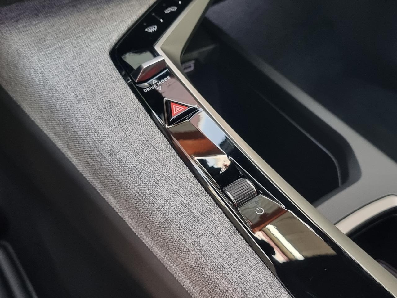 0679-0003277_p68 - PEUGEOT - 5008 - 2025 - photo 22