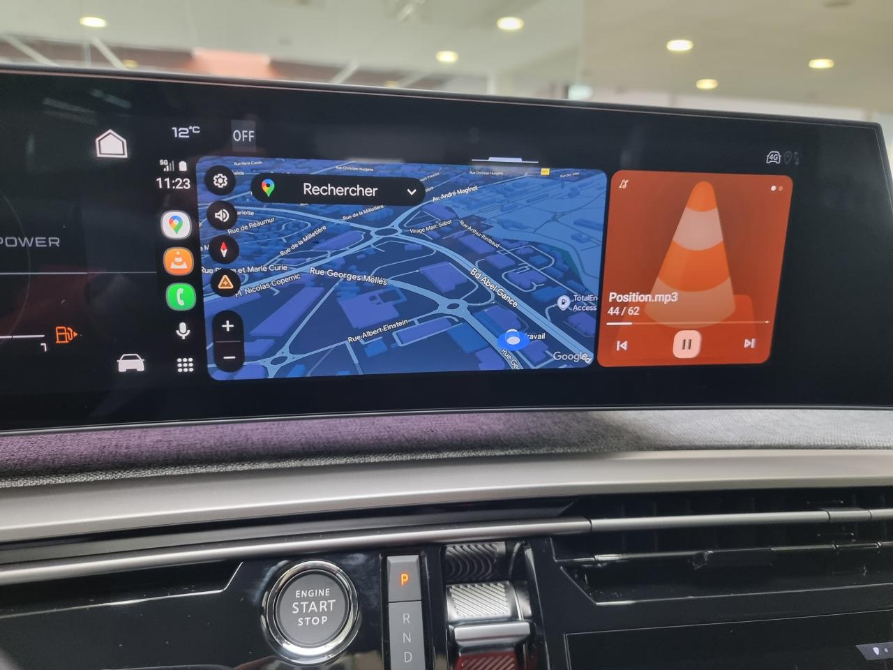 0679-0003278_p68 - PEUGEOT - 5008 - 2025 - photo 22