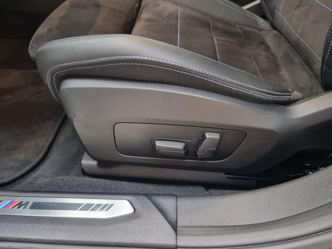 0679-0003284_p68 - BMW - SERIE 1 - 2025 - photo 14