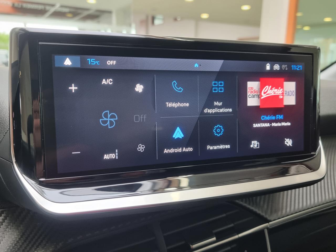 0679-0003331_p68 - PEUGEOT - 208 - 2026 - photo 19