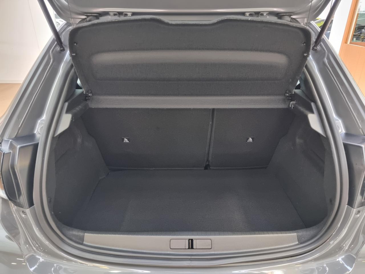 0679-0003334_p68 - PEUGEOT - 208 - 2026 - photo 11