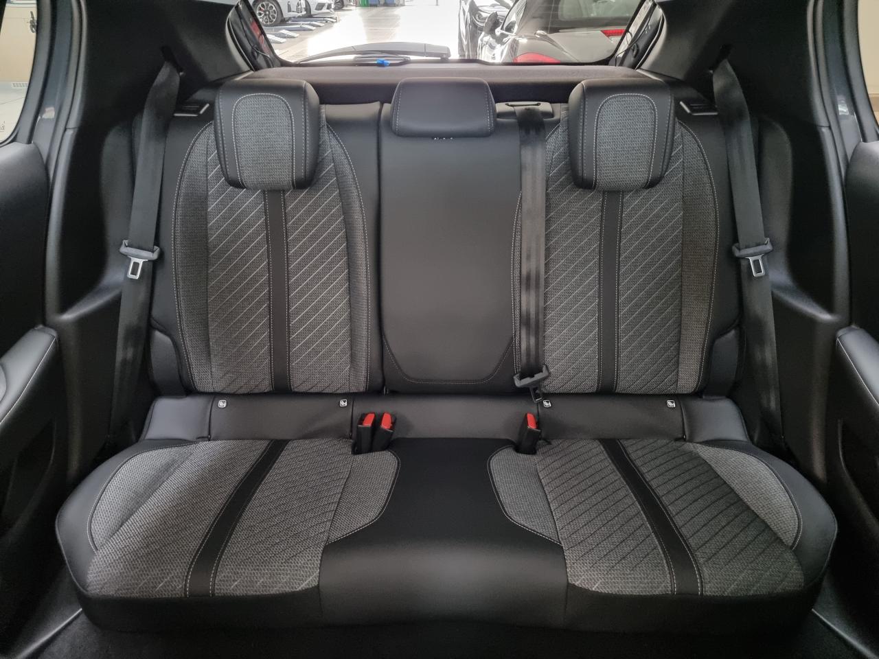 0679-0003336_p68 - PEUGEOT - 208 - 2026 - photo 11