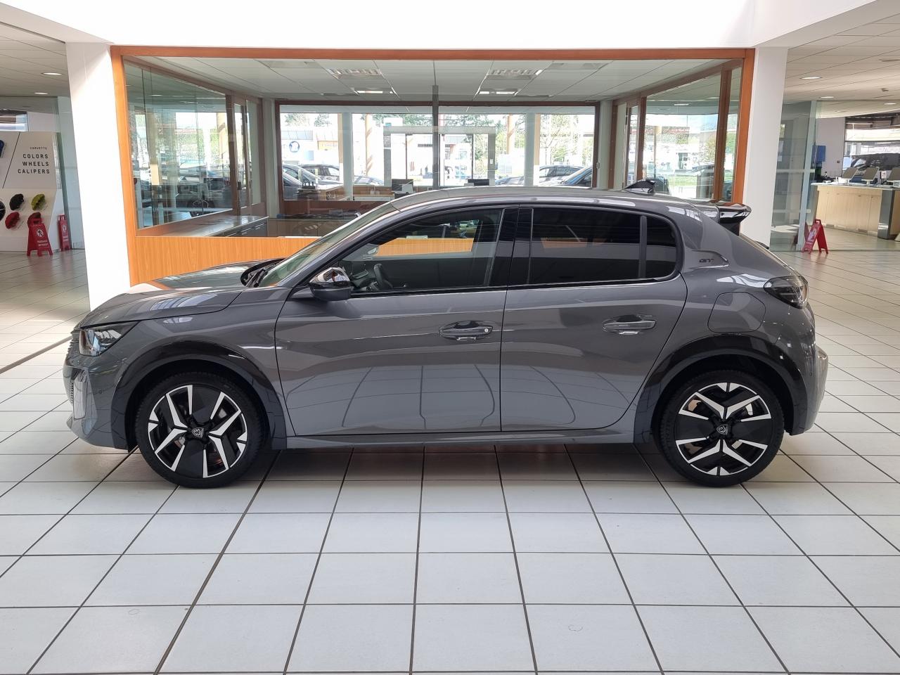 0679-0003375_p68 - PEUGEOT - 208 - 2025 - photo 29