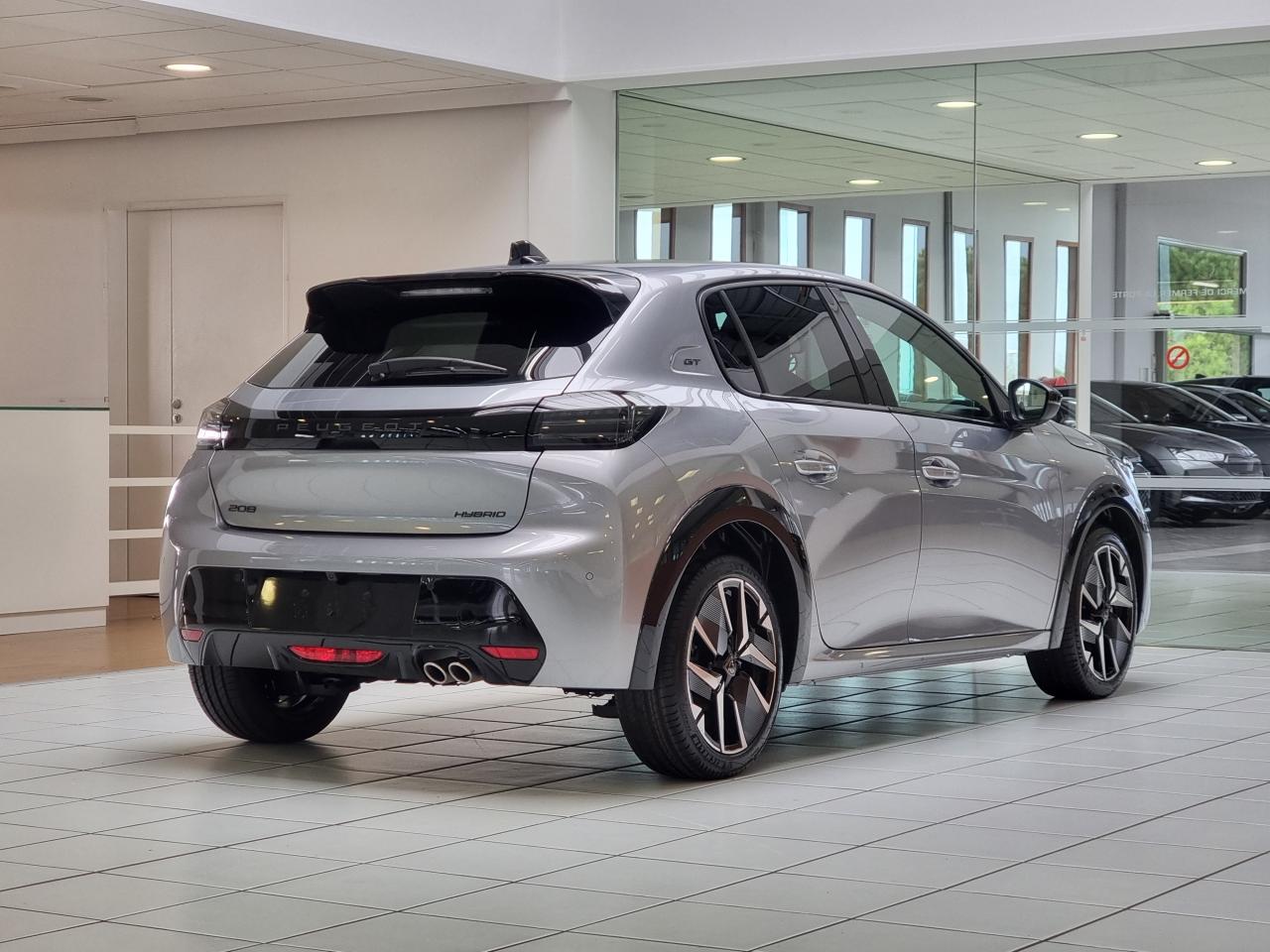 0679-0003378_p68 - PEUGEOT - 208 - 2025 - photo 2