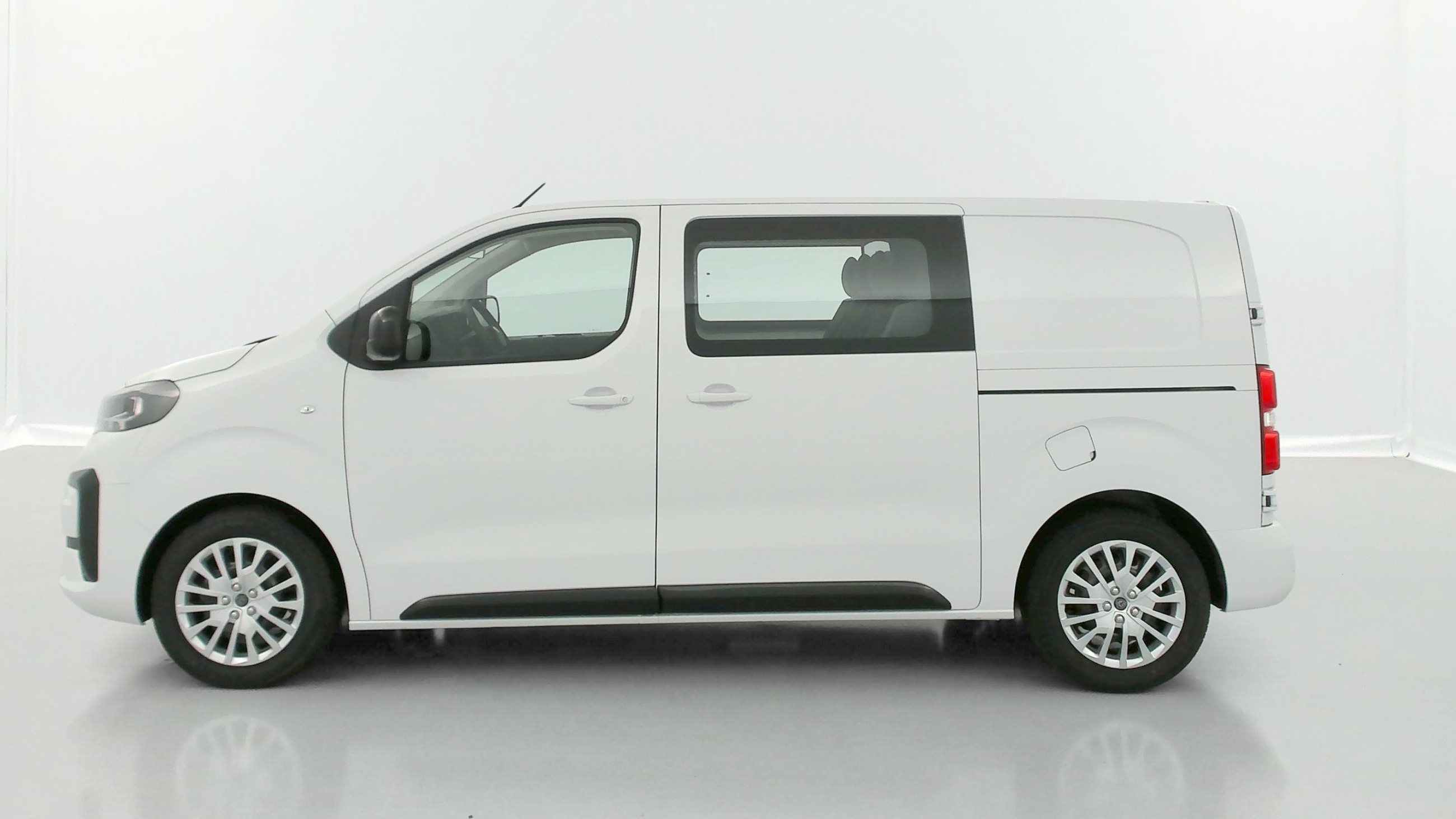 GLI00010700_p53 - PEUGEOT - EXPERT CA - 2025 - photo 4