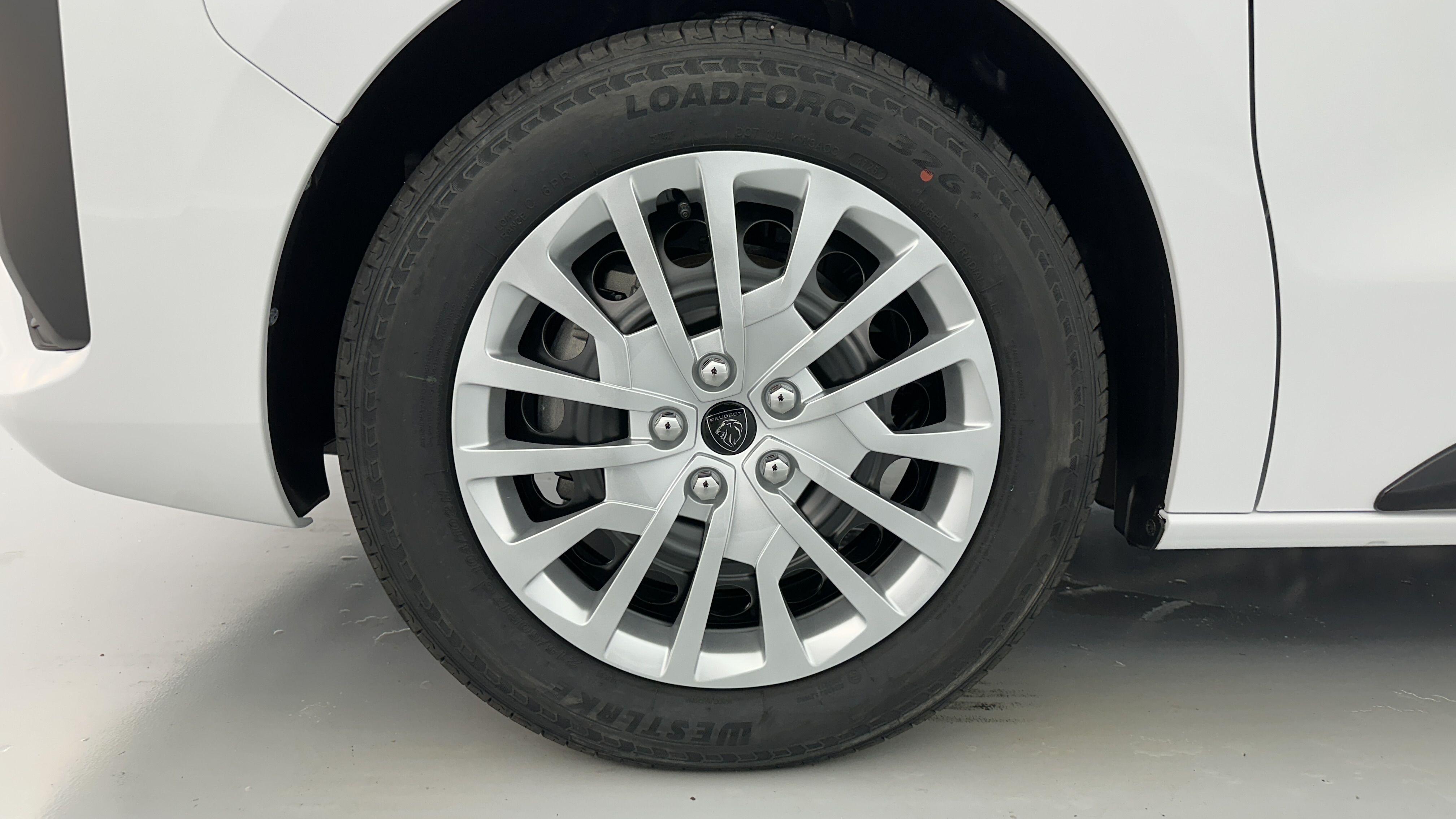 GLI00010700_p53 - PEUGEOT - EXPERT CA - 2025 - photo 16