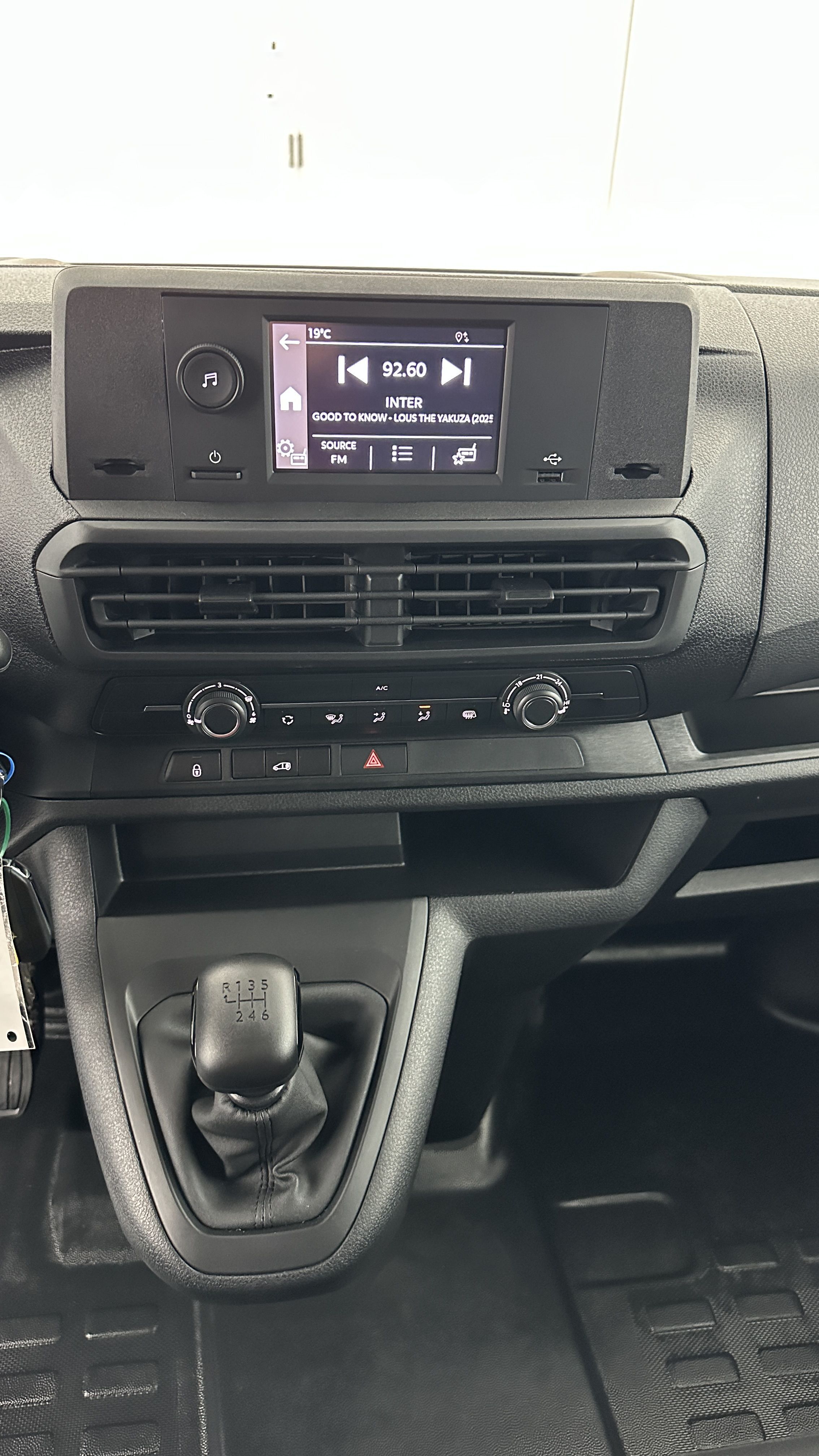 GLI00002329_p53 - OPEL - VIVARO - 2025 - photo 11