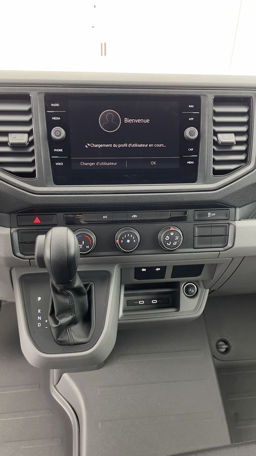 GLI00274383_p53 - VOLKSWAGEN - CRAFTER - 2024 - photo 11