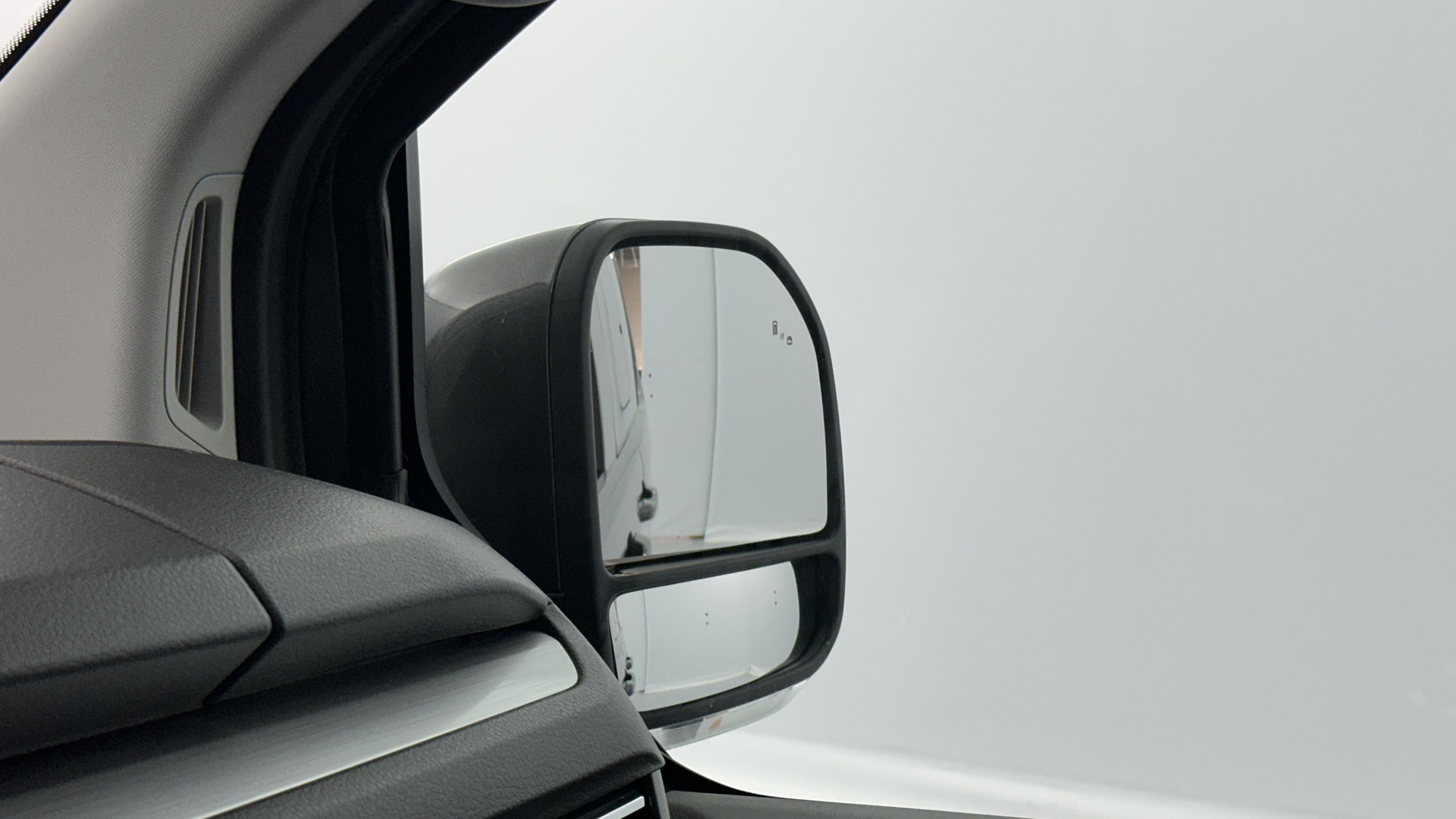 GLI00026519_p53 - VOLKSWAGEN - TRANSPORTER PROCAB - 2026 - photo 16