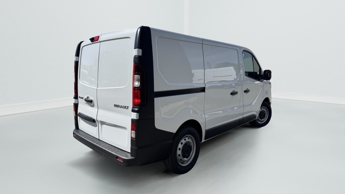 385941_p2 - RENAULT - TRAFIC - 2026 - photo 4