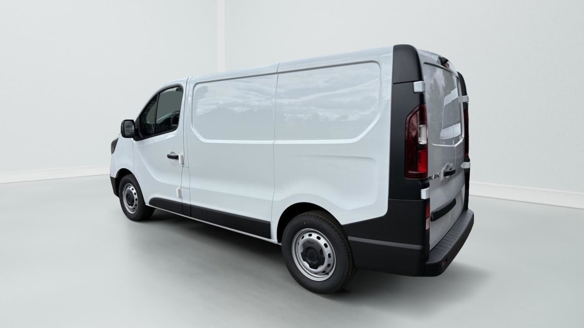 386330_p2 - RENAULT - TRAFIC - 2025 - photo 5