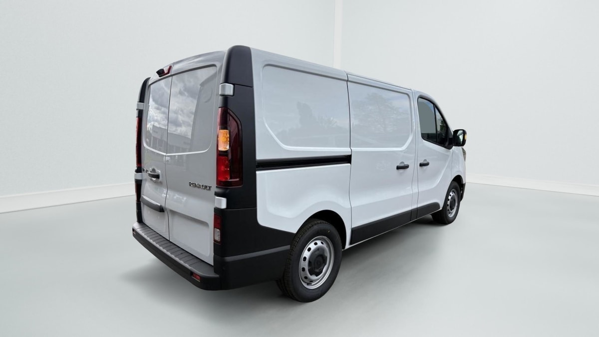 386330_p2 - RENAULT - TRAFIC - 2025 - photo 8