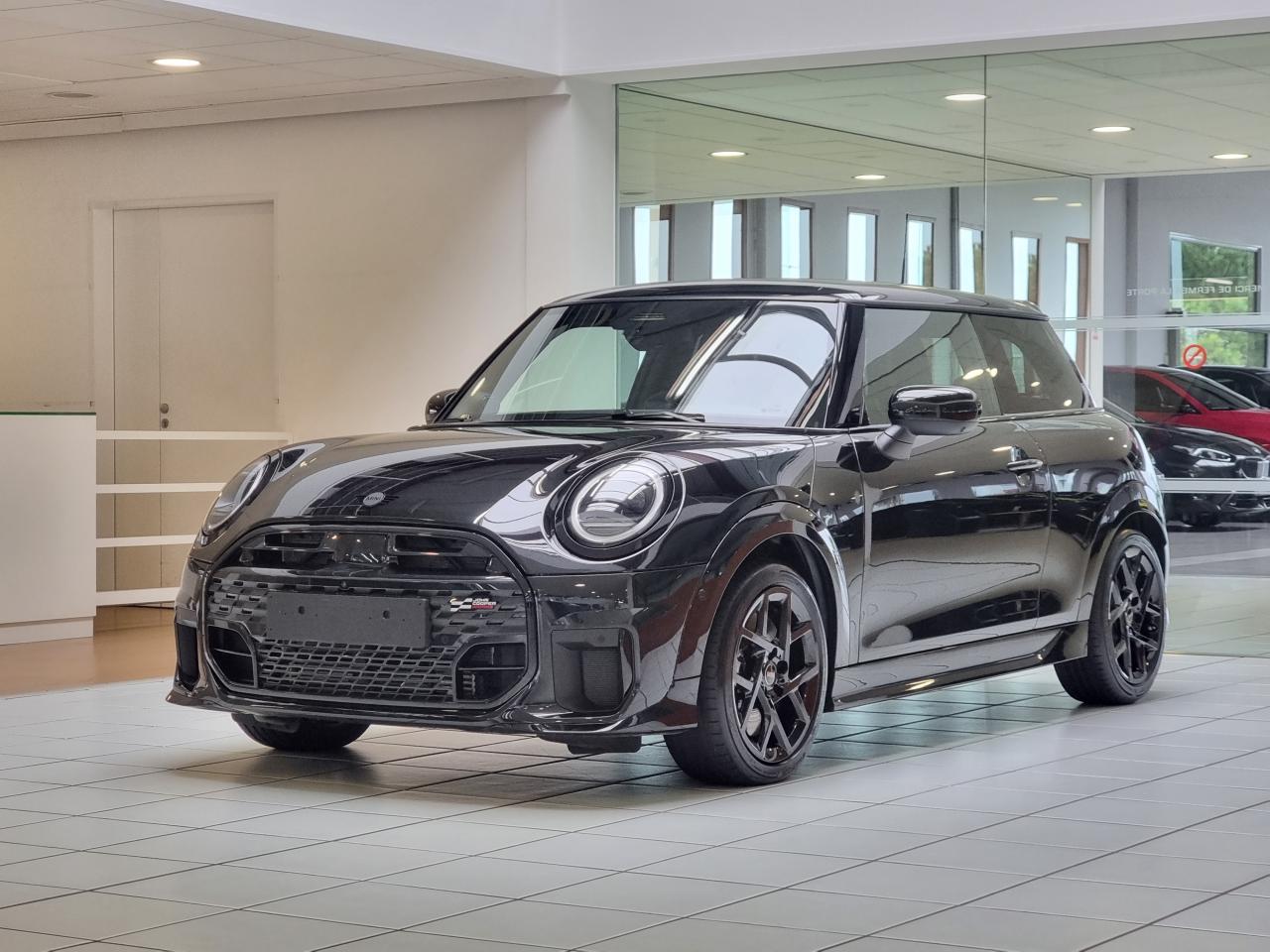0679-0003461_p68 - MINI - COOPER - 2025 - photo 1