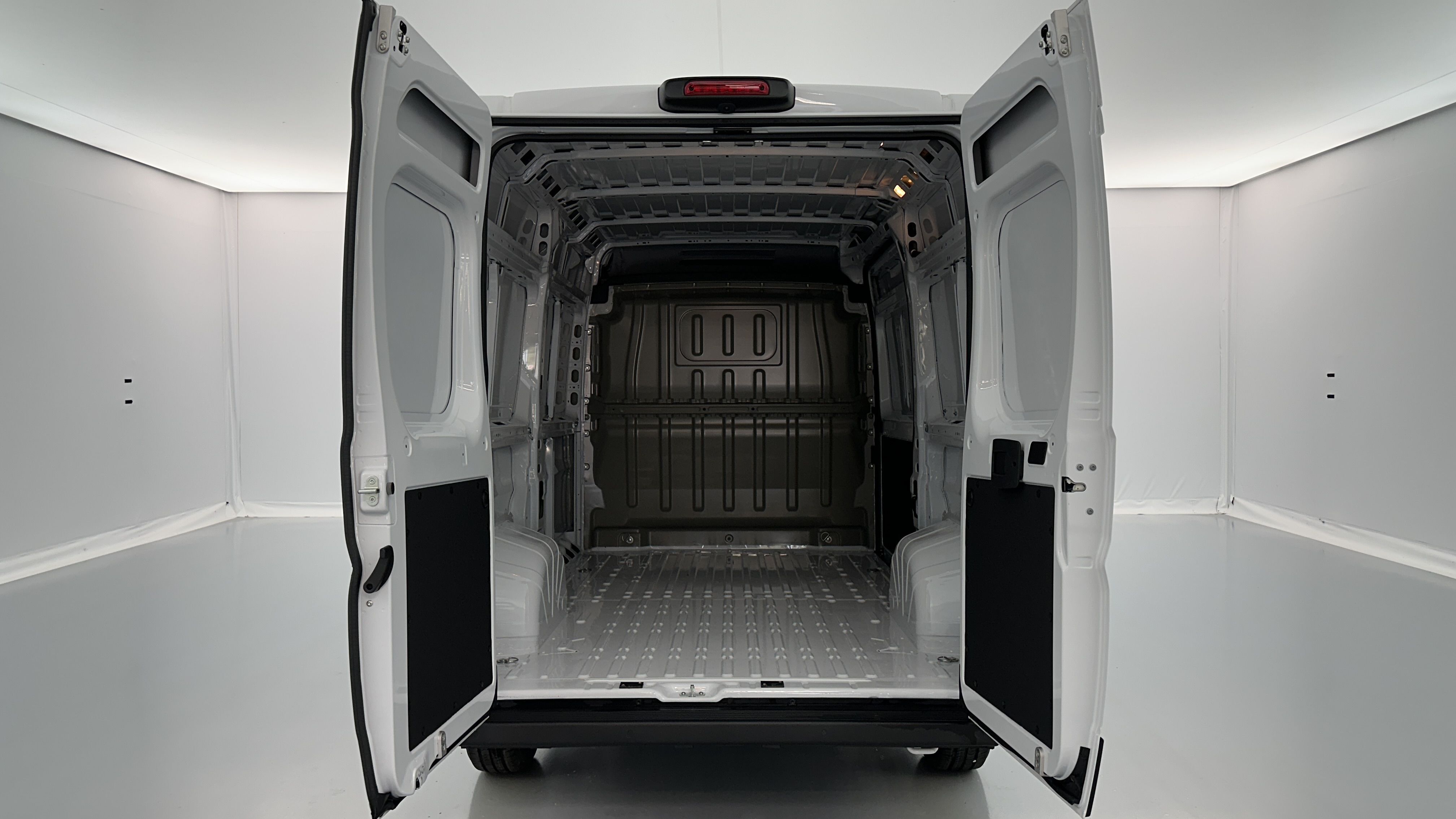 GLI00027168_p53 - PEUGEOT - BOXER - 2025 - photo 9