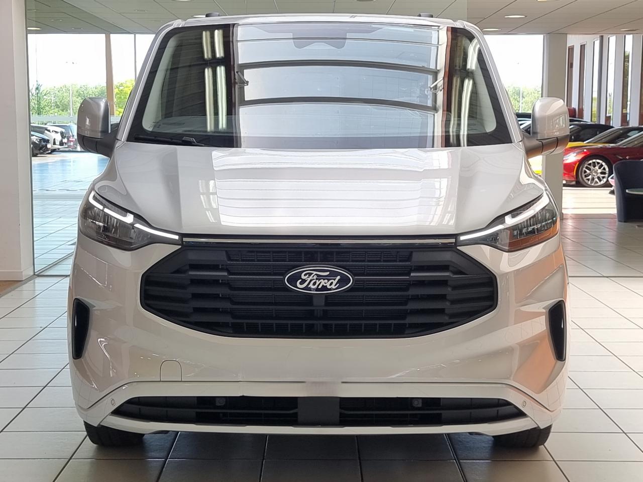 0679-0003538_p68 - FORD - TRANSIT - 2026 - photo 22
