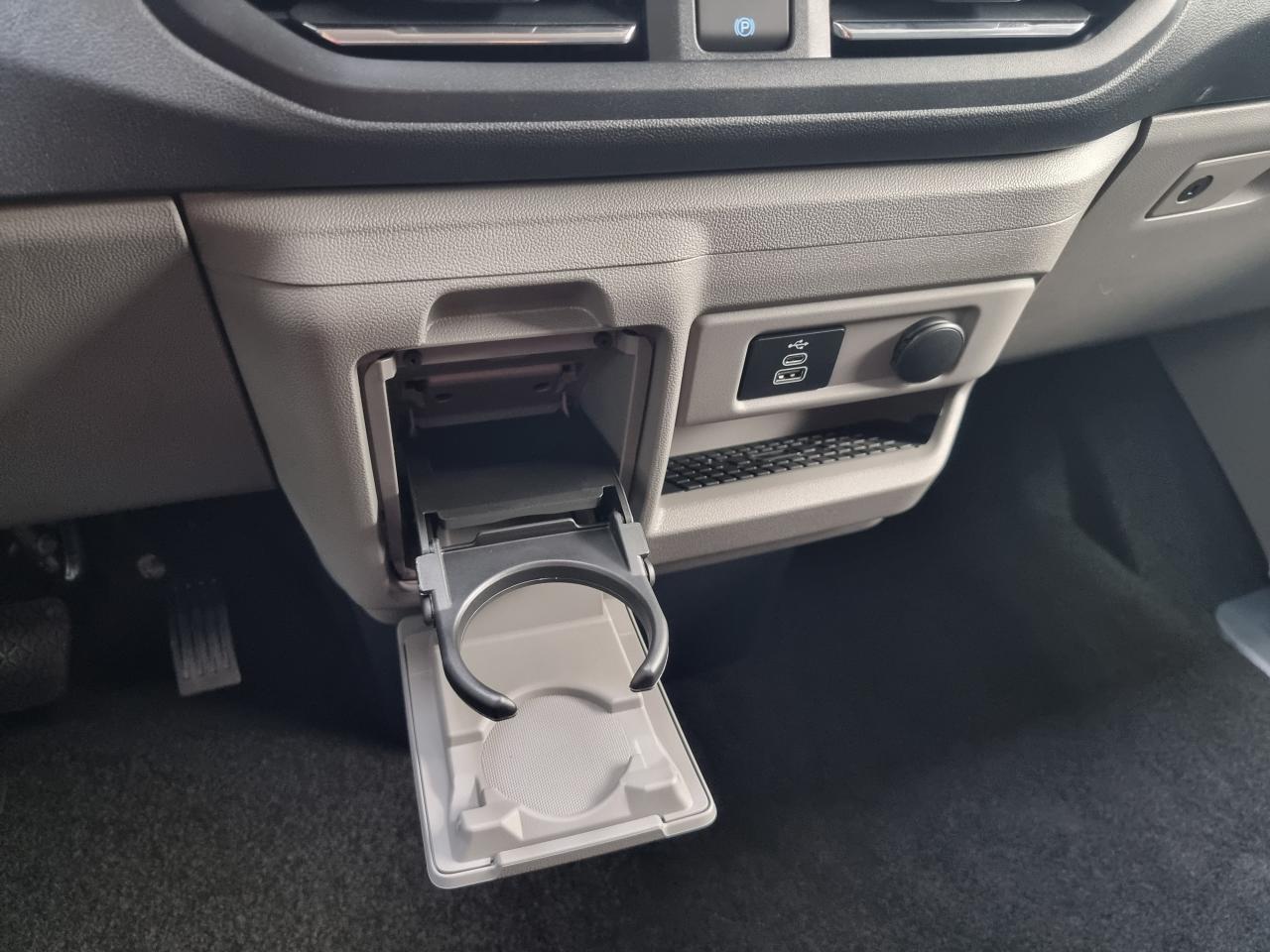 0679-0003538_p68 - FORD - TRANSIT - 2026 - photo 17