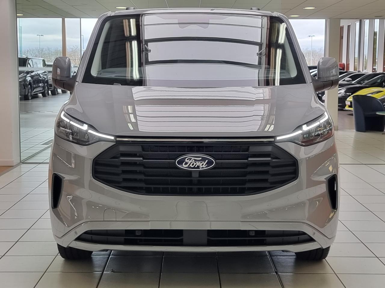 0679-0003539_p68 - FORD - TRANSIT - 2026 - photo 23