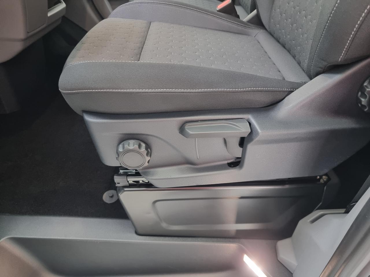 0679-0003539_p68 - FORD - TRANSIT - 2026 - photo 16