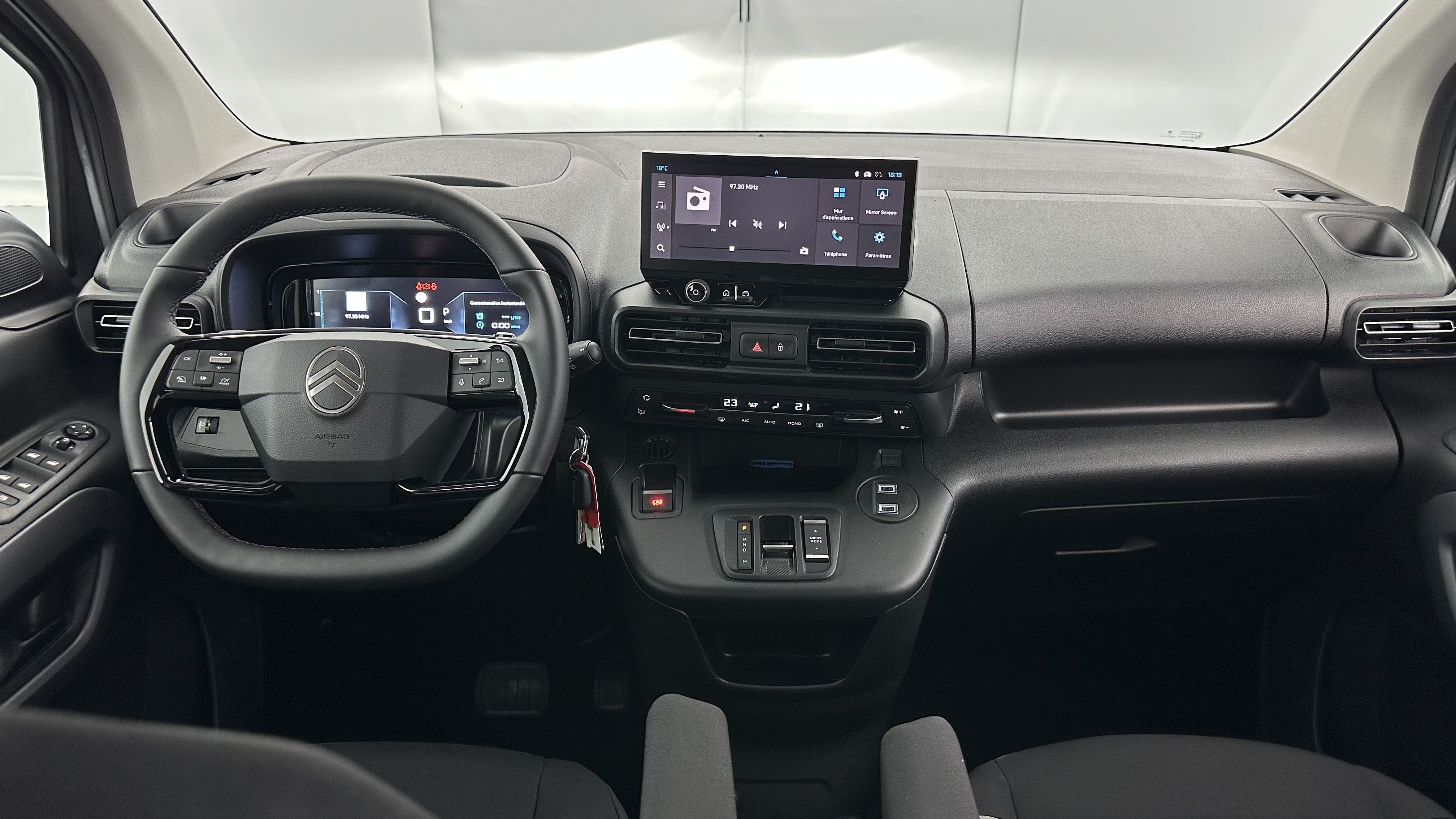 GLI00035031_p53 - CITROEN - BERLINGO - 2025 - photo 7