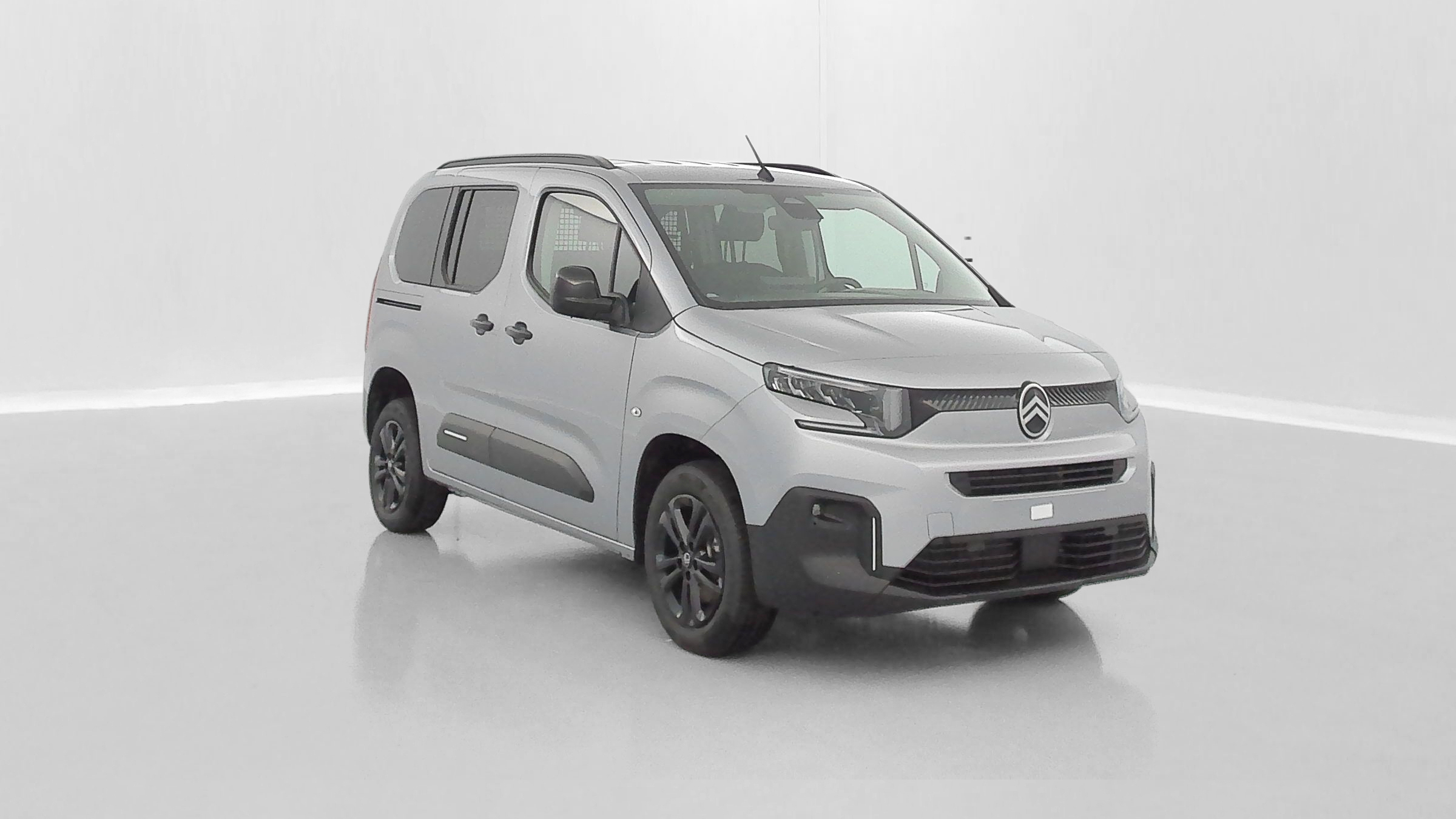 GLI00035030_p53 - CITROEN - BERLINGO - 2025 - photo 1