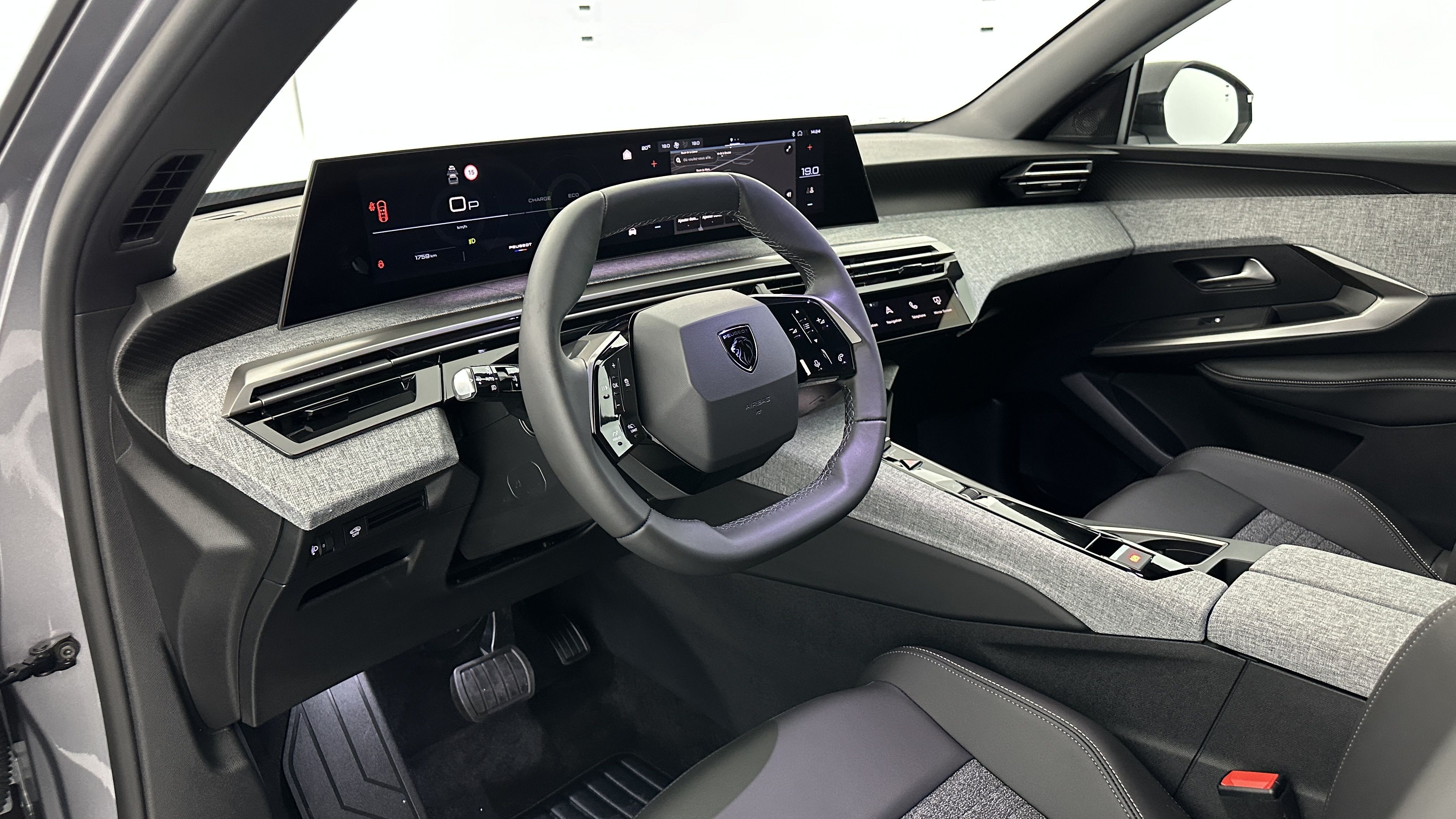 GLI00036175_p53 - PEUGEOT - 3008 - 2025 - photo 6