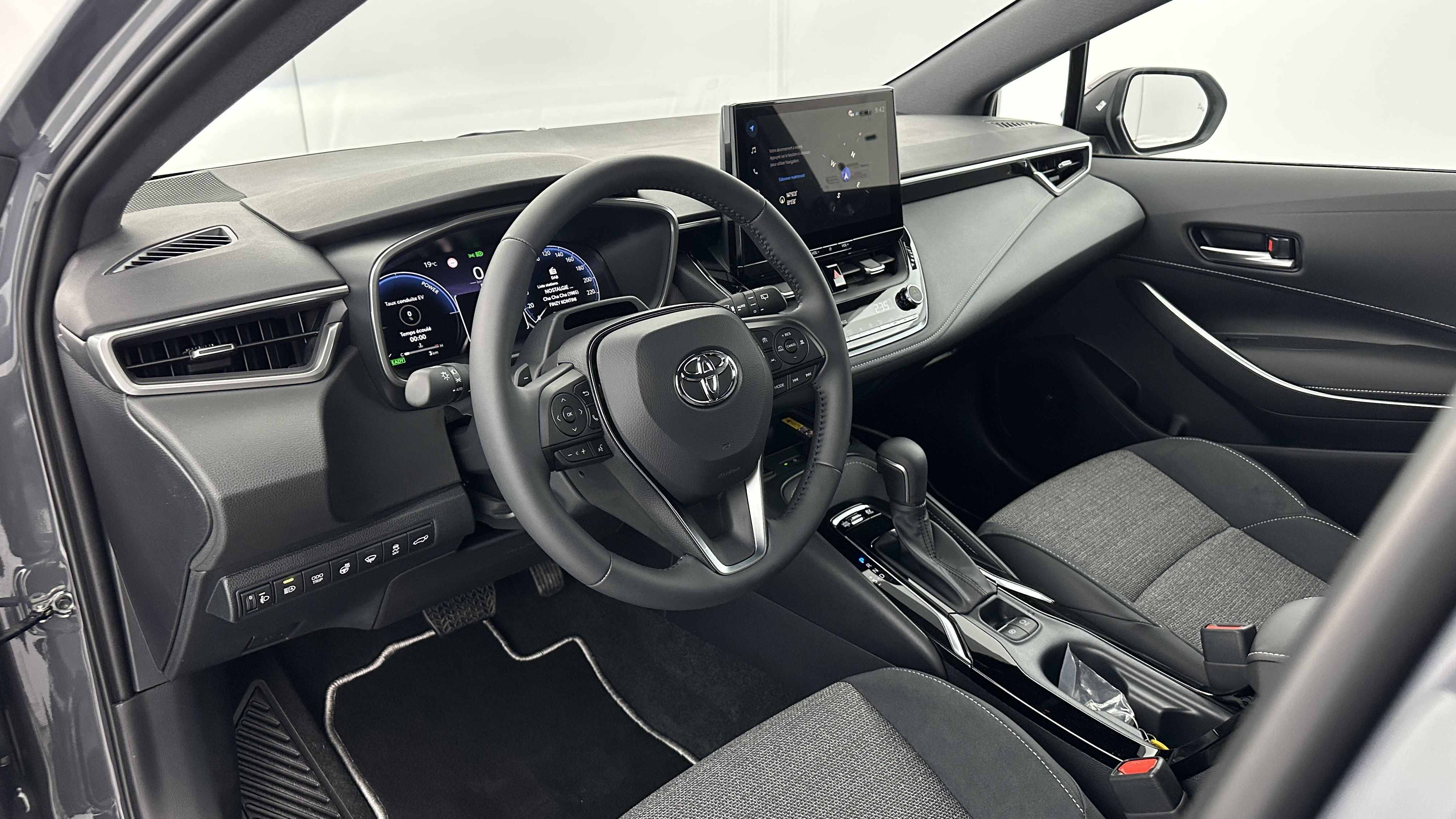 GLI00036702_p53 - TOYOTA - COROLLA TOURING SPORT - 2026 - photo 6