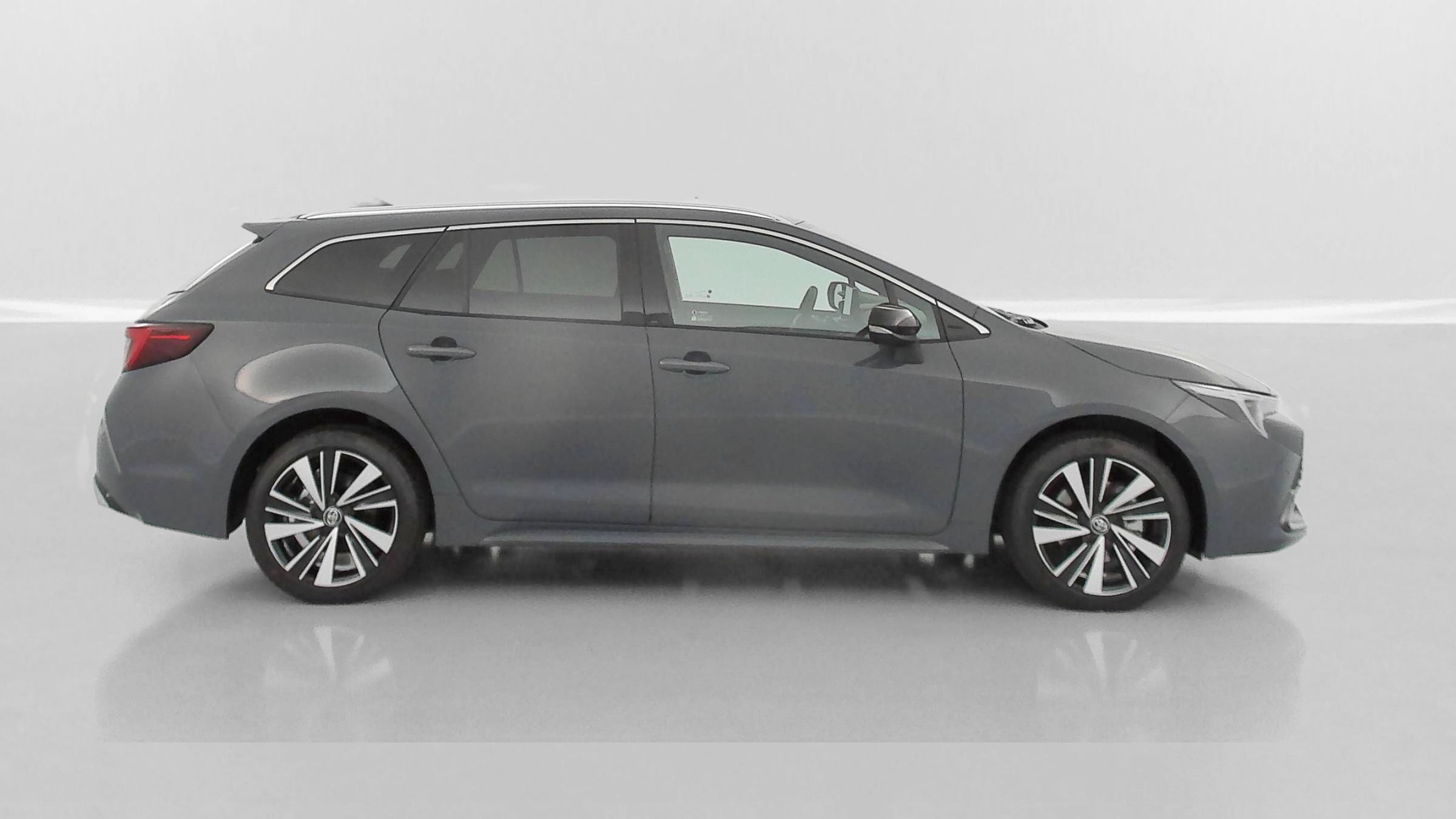GLI00036702_p53 - TOYOTA - COROLLA TOURING SPORT - 2026 - photo 28