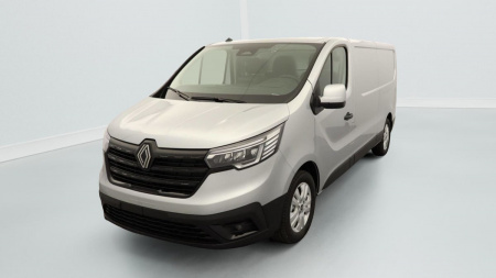 394511_p2 - RENAULT - TRAFIC - 2026