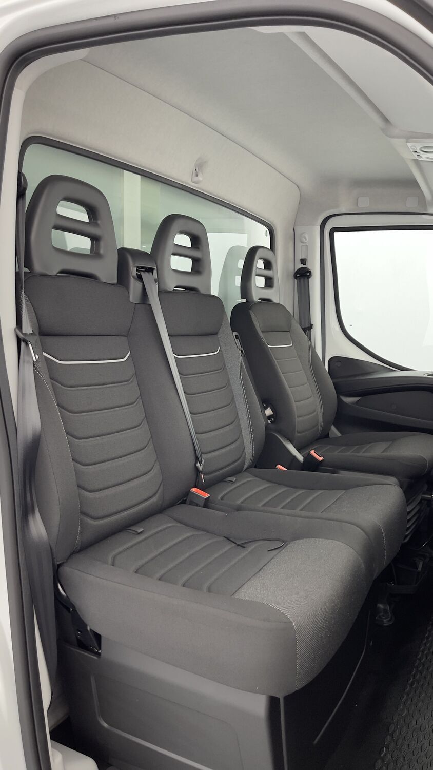 GLI00271721_p53 - IVECO - DAILY - 2025 - photo 16