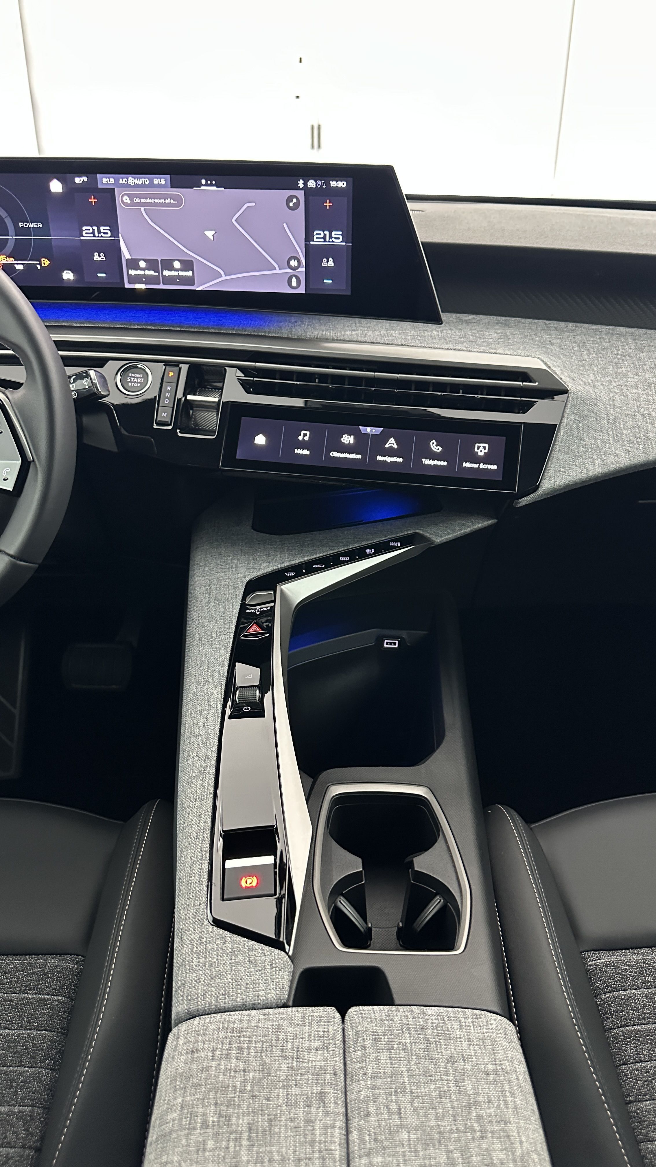 GLI00036217_p53 - PEUGEOT - 5008 - 2025 - photo 17