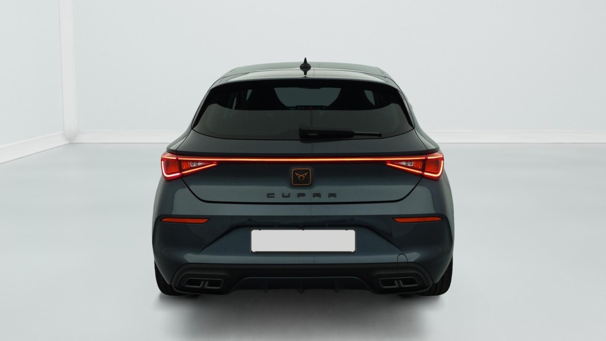 386612_p2 - CUPRA - LEON - 2023 - photo 6