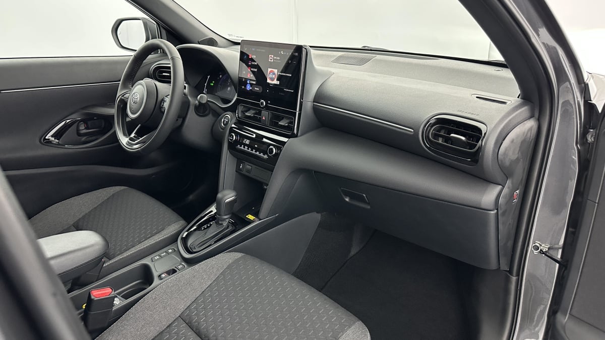 395576_p2 - TOYOTA - YARIS CROSS - 2026 - photo 8