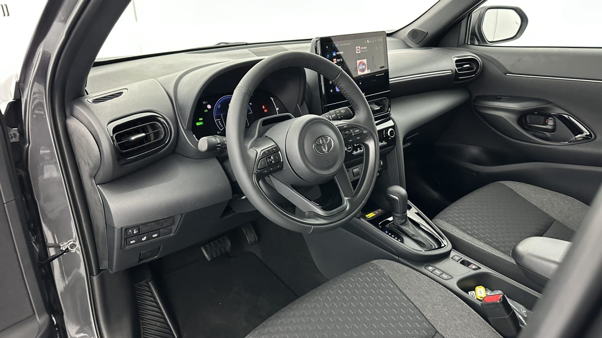 395576_p2 - TOYOTA - YARIS CROSS - 2026 - photo 6