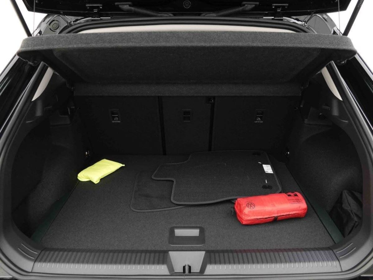 396071_p2 - VOLKSWAGEN - T ROC - 2026 - photo 6