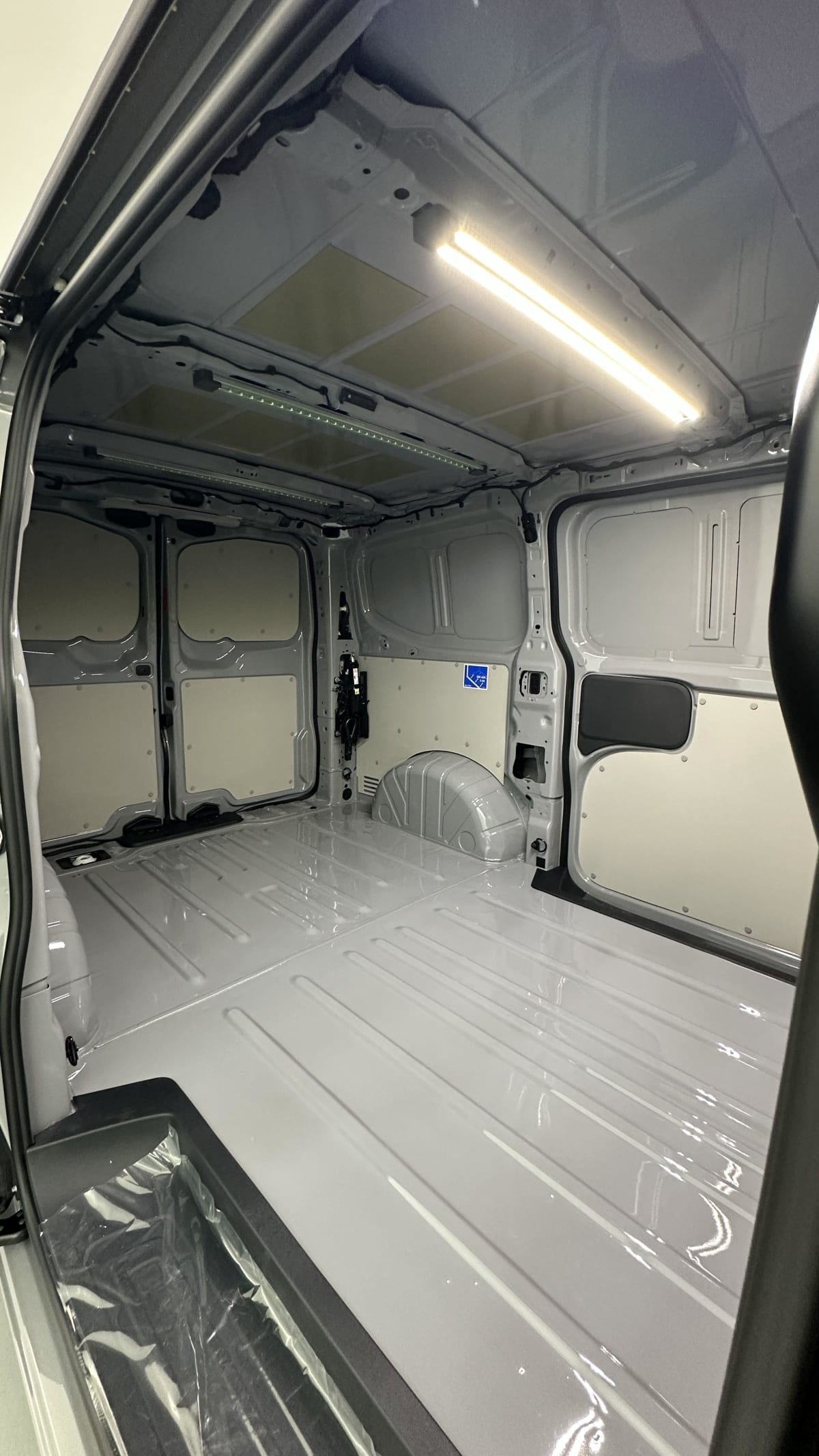 395296_p2 - VOLKSWAGEN - TRANSPORTER - 2026 - photo 8